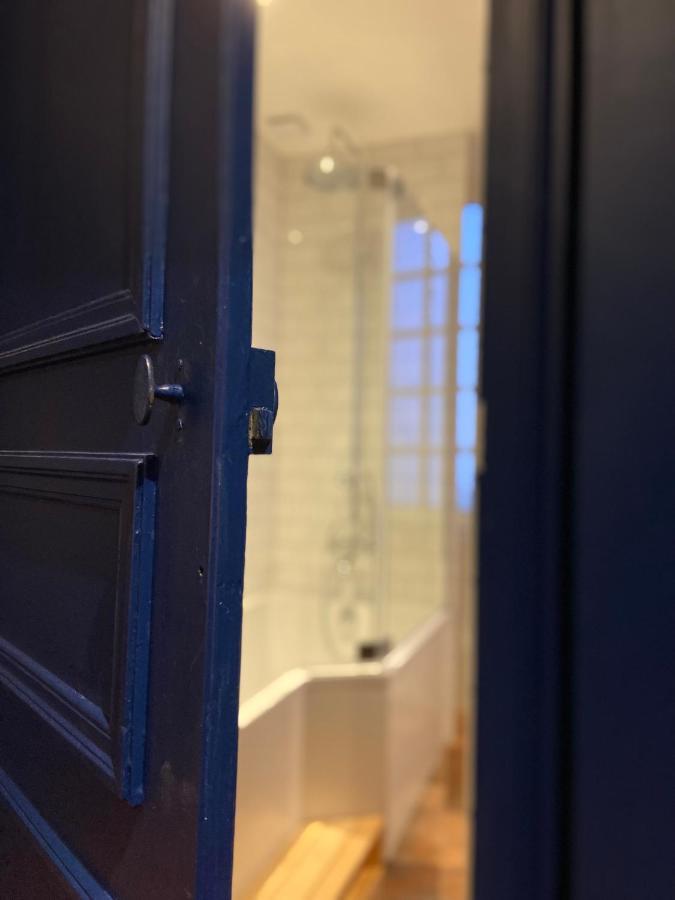 La Tour Yveline Bed & Breakfast Romans-sur-Isere Exterior photo